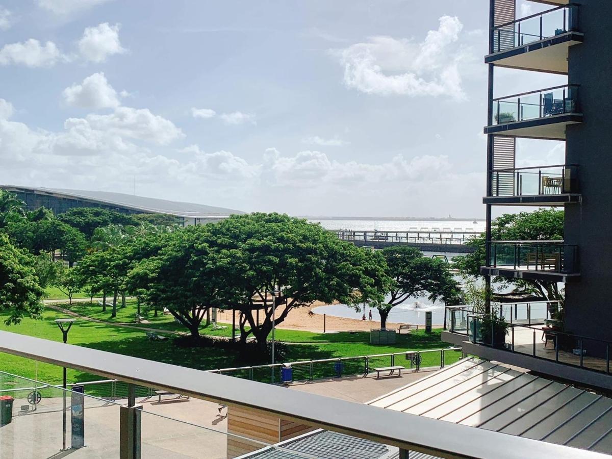 Apartment Waterfront Luxury