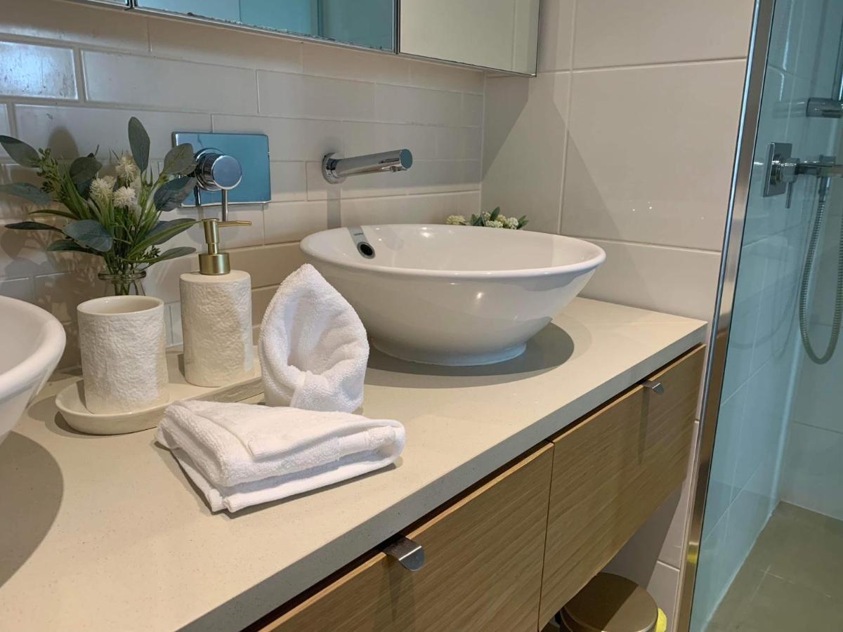 Apartment Waterfront Luxury Darwin